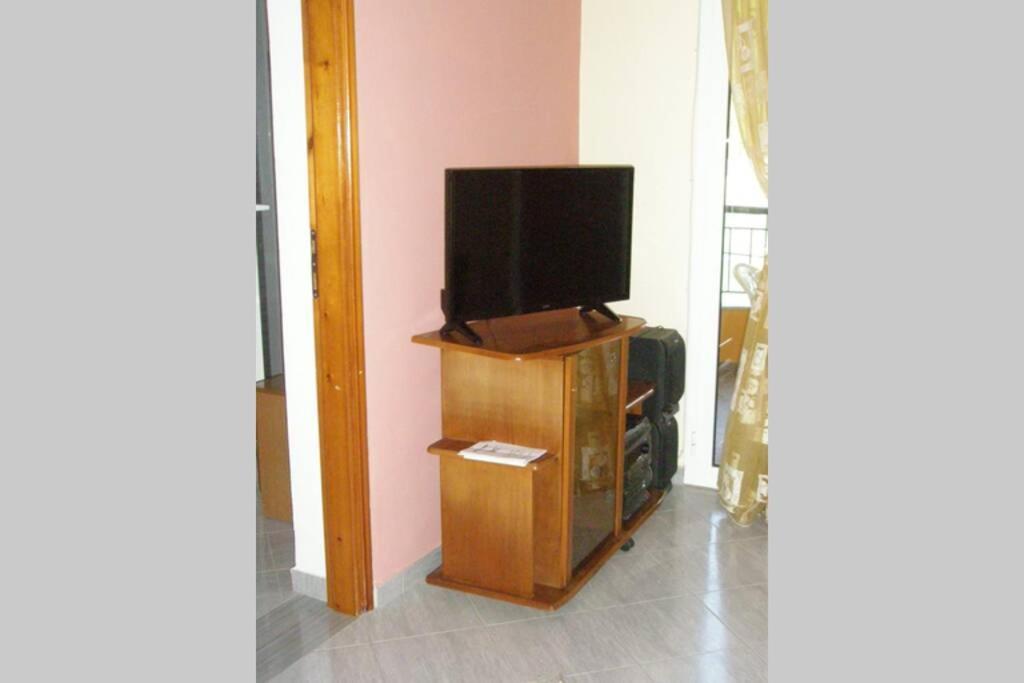 Lina'S Apartment Himare Exterior photo